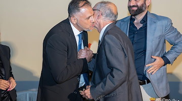 Nelle grotte di Santa Maria del Bando il segno degli studi del prof. Gargano, nuovo Magister di Civiltà Amalfitana 2025