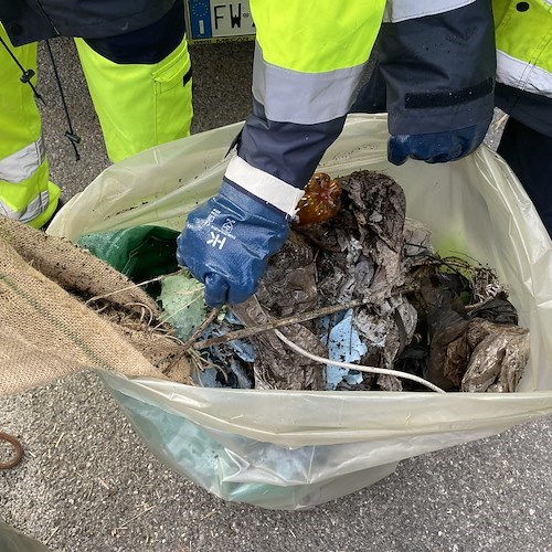 A Ravello iniziativa green in collaborazione con Legambiente e il supporto dei rocciatori di Cardine SRL /Foto