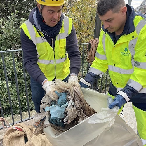 A Ravello iniziativa green in collaborazione con Legambiente e il supporto dei rocciatori di Cardine SRL /Foto