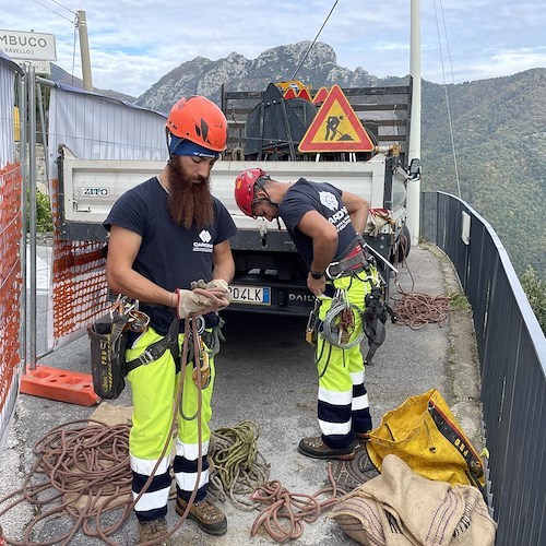 A Ravello iniziativa green in collaborazione con Legambiente e il supporto dei rocciatori di Cardine SRL /Foto