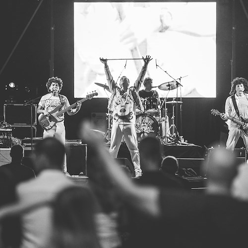 Ad Amalfi due “Cover Night” aspettando Ferragosto: arrivano i Queen of Bulsara e The Tree Gees