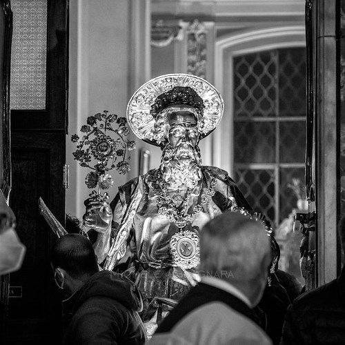 Ad Amalfi il 27 giugno si ricorda il miracolo di S. Andrea, anche quest'anno non ci sarà la corsa sulle scale