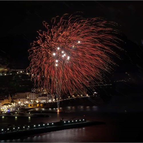 Ad Amalfi la festa di Sant’Andrea fa da preludio al Natale /VIDEO