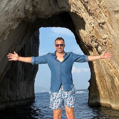 Alessandro Del Piero a Capri: vacanza in famiglia per l'ex numero 10 della Juventus 