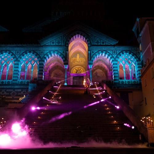 Amalfi, all’antico Arsenale della Repubblica lo spettacolo “Sabato Domenica e Lunedì” 