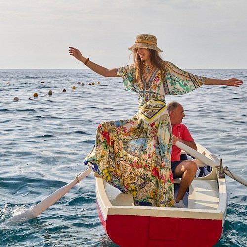 “Amalfi Amore”: "The Leading Hotels of the World" lancia dal Santa Caterina la nuova collaborazione con la stilista Camilla Franks