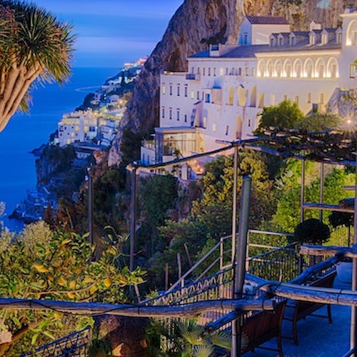 Amalfi, l’NH Convento tra i finalisti ad “Hotel dell'anno” nei prestigiosi Awards Food and Travel Italia