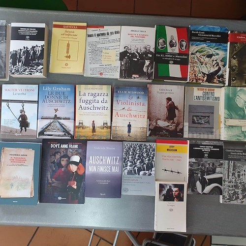 "Amalfi per non dimenticare", nel Giorno della Memoria un Concorso dedicato alle scuole e nuovi libri in Biblioteca