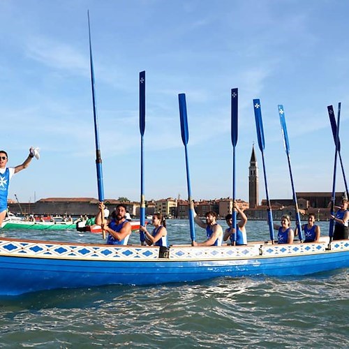 Cresce l'adrenalina in attesa della Regata Storica. Il Sindaco Daniele Milano: «Con 5 amalfitani in barca... noi la regata l'abbiamo già vinta!»