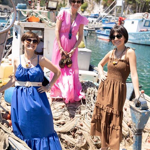 Da Bisceglie alla Costiera Amalfitana per promuovere i propri abiti sartoriali: la storia di Licia, Giovanna e Peppa 