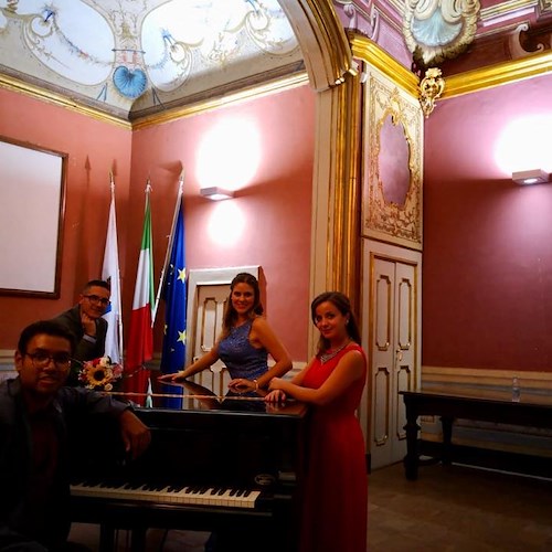 “Dall’opera a Napoli”: successo a Maiori per il concerto dell’Associazione “Euterpe”