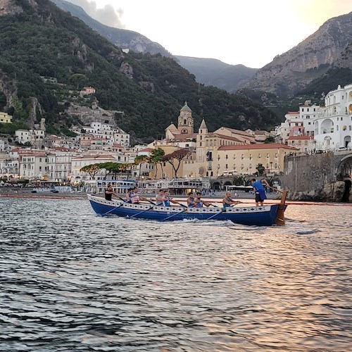 Domenica a Pisa la Regata Storica, Amalfi pronta a difendere il trofeo vinto a giugno /L'EQUIPAGGIO