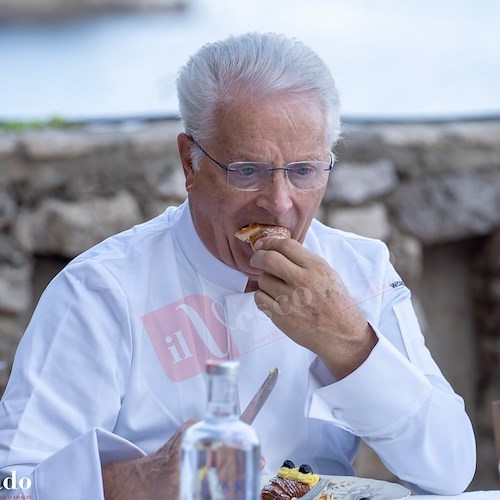 Giuseppe Manilia convince Massari e Torreblanca: è lui il vincitore della decima edizione del Santarosa Pastry Cup /FOTO