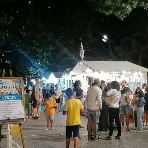 Gusto Italia torna a Minori: dal 18 a 21 agosto mercatini sul Lungomare