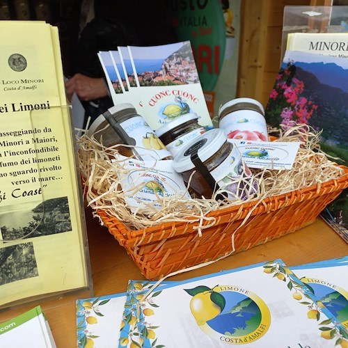 I limoni della Costa d'Amalfi conquistano Valdobbiadene grazie alla Proloco di Minori /Foto