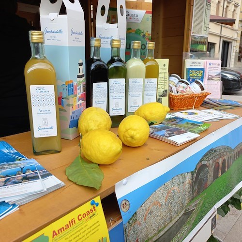 I limoni della Costa d'Amalfi conquistano Valdobbiadene grazie alla Proloco di Minori /Foto