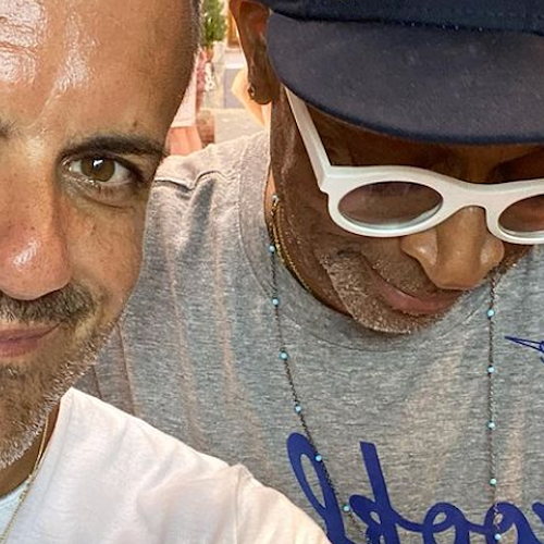 In Costa d'Amalfi c'è Spike Lee, per il noto regista tappa di gusto a Nerano e gita in barca tra Amalfi e Positano 