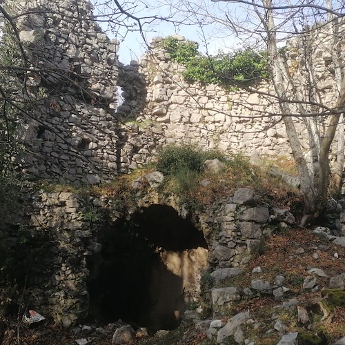 In Costiera amalfitana si pensa a hiking e trekking archeologico per “fortificare” escursionismo e patrimonio culturale