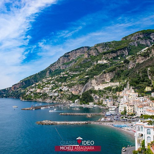 L’Italia con la Costiera amalfitana tra “I primi 10 paesi con le persone più ricche” secondo Business Insider