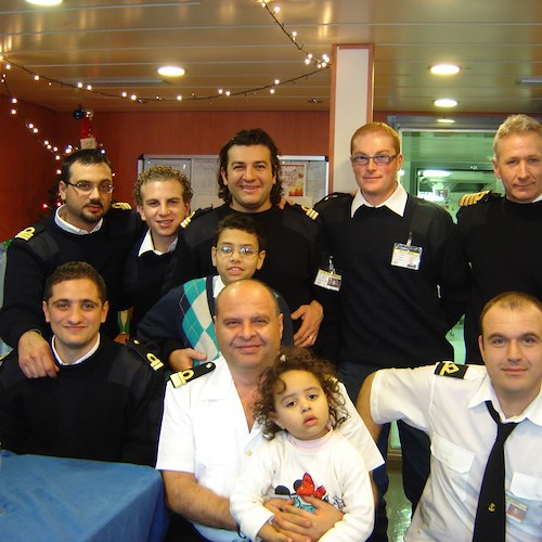 La piccola Vivienne e la sua famiglia sulla nave MSC<br />&copy; Salvatore Barra