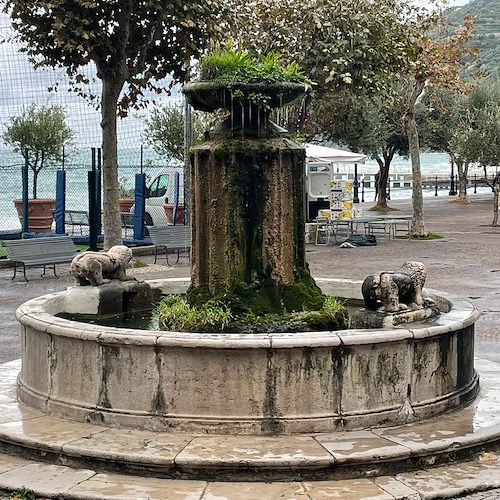 Minori, a breve il restauro e lo spostamento della “Fontana dei Leoni” all’originaria collocazione