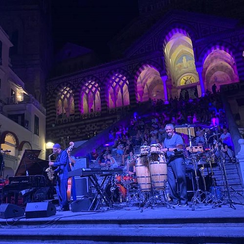 Papik live ad Amalfi in Jazz: 22 luglio in Piazza Duomo dal Nu-Jazz al Pop, dalla Bossa Nova al Soul