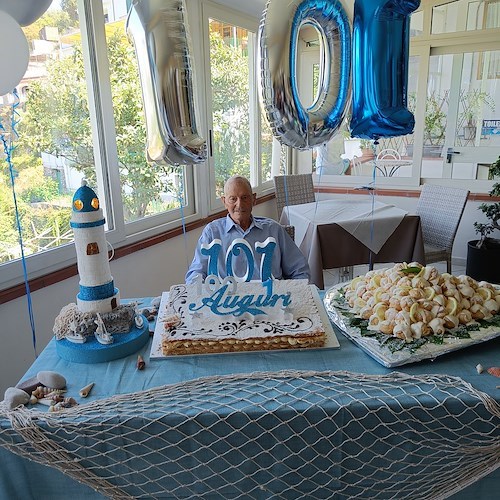 Pogerola, Carlo Cuomo ha festeggiato il suo 101esimo compleanno 