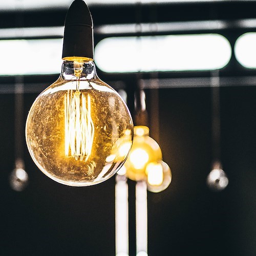 QUALI SONO I COSTI DELL’ENERGIA ELETTRICA