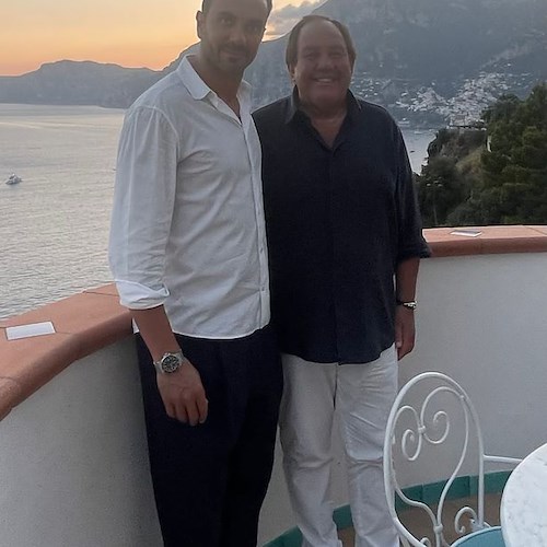 Raffaele Palladino si rilassa in Costa d'Amalfi: l'allenatore del Monza ospite al Grand Hotel Tritone