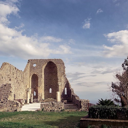 Riaprono al pubblico i ruderi della Basilica di Sant'Eustachio, uno dei luoghi più suggestivi di Scala