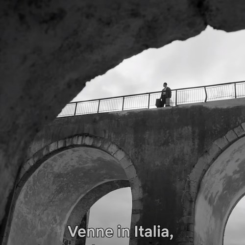 "Ripley", online il trailer della serie girata anche in Costiera Amalfitana
