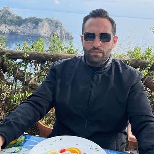 Week end in Costa d'Amalfi per Karyna Bondar e Antonio Matarazzo /foto