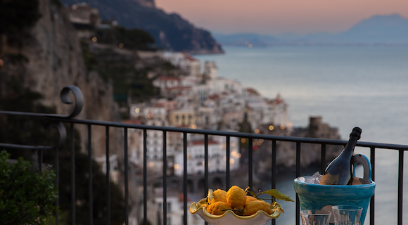 Due serate a 4 mani ad Amalfi: l'eccellenza di Anantara tra la Costiera e Vienna